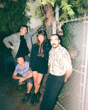 BLANC DEHORS + LES FIDJIS